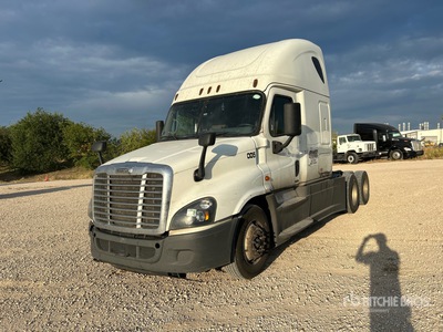 2018 Freightliner Cascadia 125 6x4 T/A Sleeper Truck Tractor