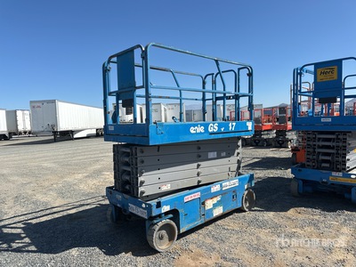 2016 Genie GS-4047 Electric Scissor Lift