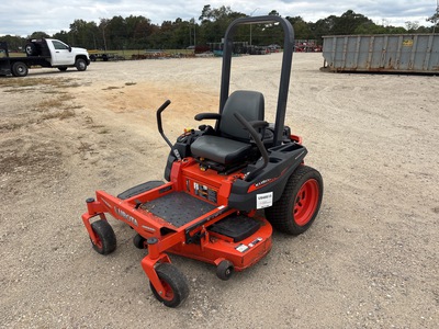 2017 Kubota Z121SKH-48 Zero-Turn Lawn Mower