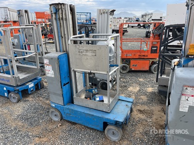 2010 Genie GR20 Vertical Mast Lift
