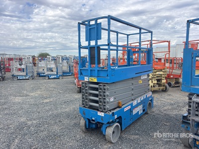 2015 Genie GS3232 Electric Scissor Lift