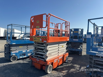 2021 Snorkel S4740E Electric منصة رفع متحركة
