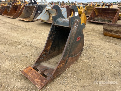 WBM 24 in Q/C Digging Benna per escavatore - Fits 200 Series