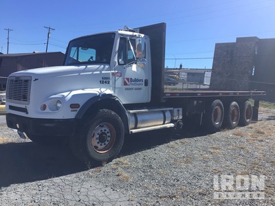 2004 FREIGHTLINER FL112 6x2 Camion à Plateau