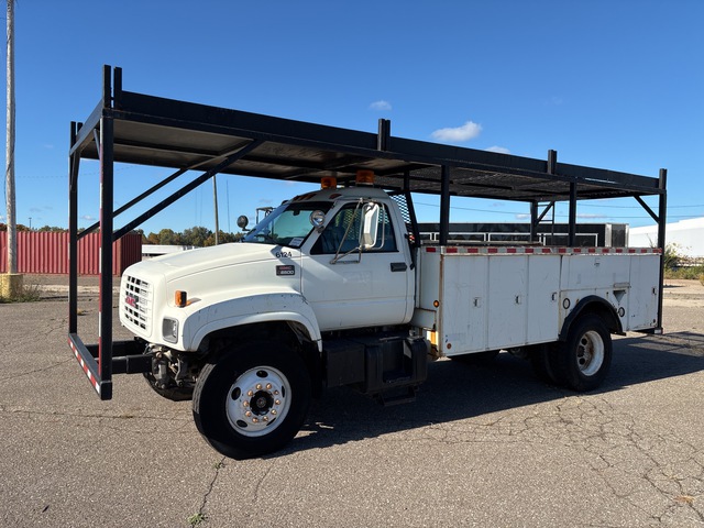 1999 GMC C6500 4x2 Utility Truck