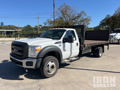 2016 Ford F-450 XL 4x2 Flatbed Truck