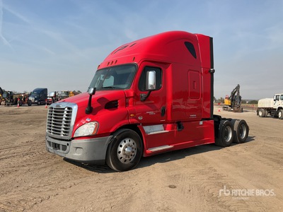 2016 Freightliner Cascadia 113 6x4 T/A Sleeper Truck Tractor (Inoperable)