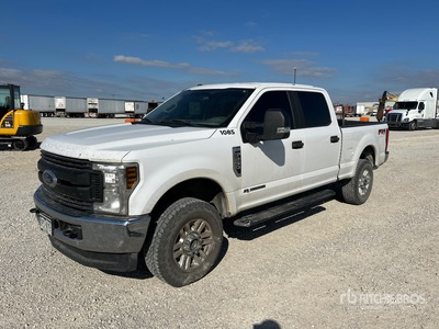 2019 Ford F-250 4x4 Crew Cab Pickup