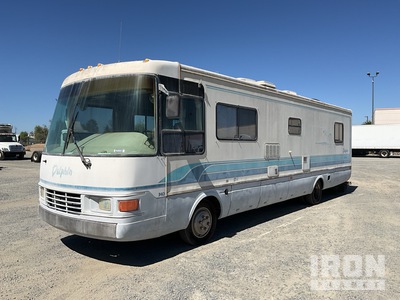 1994 Dolphin 34D Motor Home