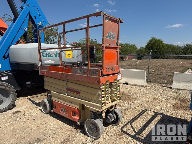 ELEVADOR TIJERA 2017 JLG 2632ES