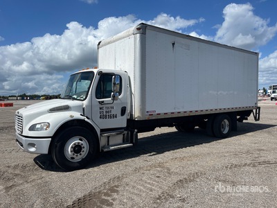 2016 Freightliner M2 106 Camion fourgon