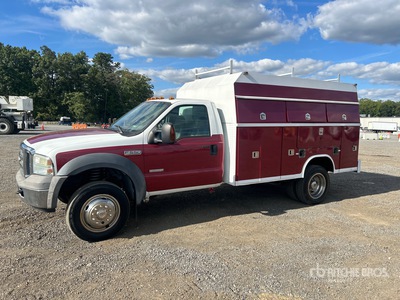 2005 Ford F-550 XL 4x4 Utility Truck