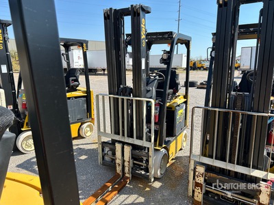 2020 Yale ERC040VA 3700 lb Electric Forklift (Inoperable)