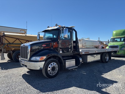 2018 Peterbilt 337 4x2 Rollback Truck