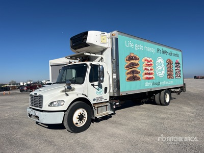 2012 Freightliner M2106 4x2 Refrigerated Truck