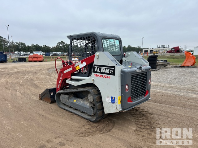 MINI CARGADOR SOBRE ORUGAS 2025 TAKEUCHI TL8R2