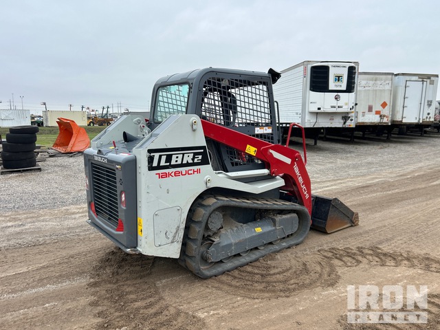 MINI CARGADOR SOBRE ORUGAS 2025 TAKEUCHI TL8R2