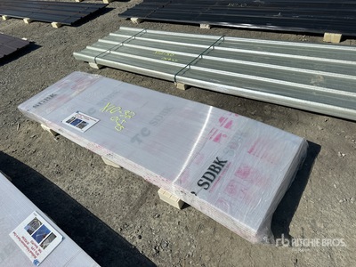 Quantity of (20) Clear Multi-Wall Polycarbonate Panels (Unused)