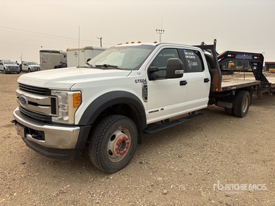 2017 Ford F-550 XLT 4x4 Crew Cab Flatbed Truck