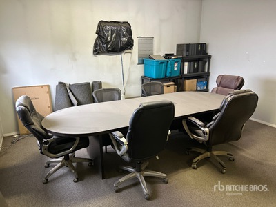 Boardroom Table w/Office Chairs & Supplies Mobili per ufficio