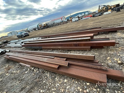 Quantity of (3) Pallets of Square Tubing ドリル/油田 その他用