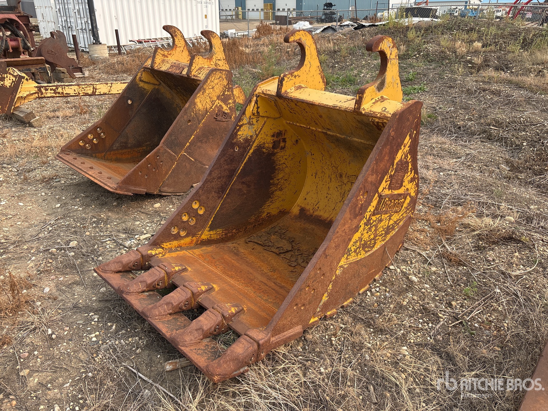 Brandt 42 in Q/C Digging دلو حفارة - Fits John Deere 250