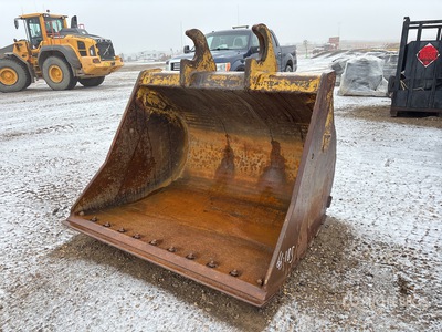 Cat 66 in Q/C Cleanup Baggerlöffel - Fits John Deere 250G