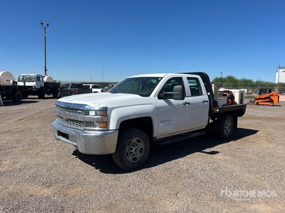 2019 Chevrolet Silverado 2500HD 4x4 Extended Cab Autocarro cassone fisso