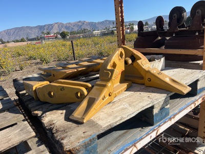 Quantity of Loader Bucket Conversion Shanks