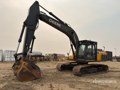 2012 John Deere 250G LC Escavatore cingolato