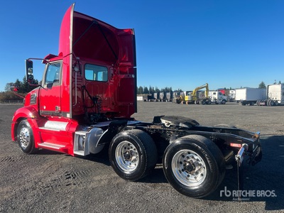 2015 Western Star 5700 XE 6x4 T/A Day Cab Truck Tractor