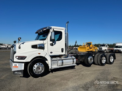 2022 Western Star 4900X 8x4 Tri/A Day Cab Truck Tractor