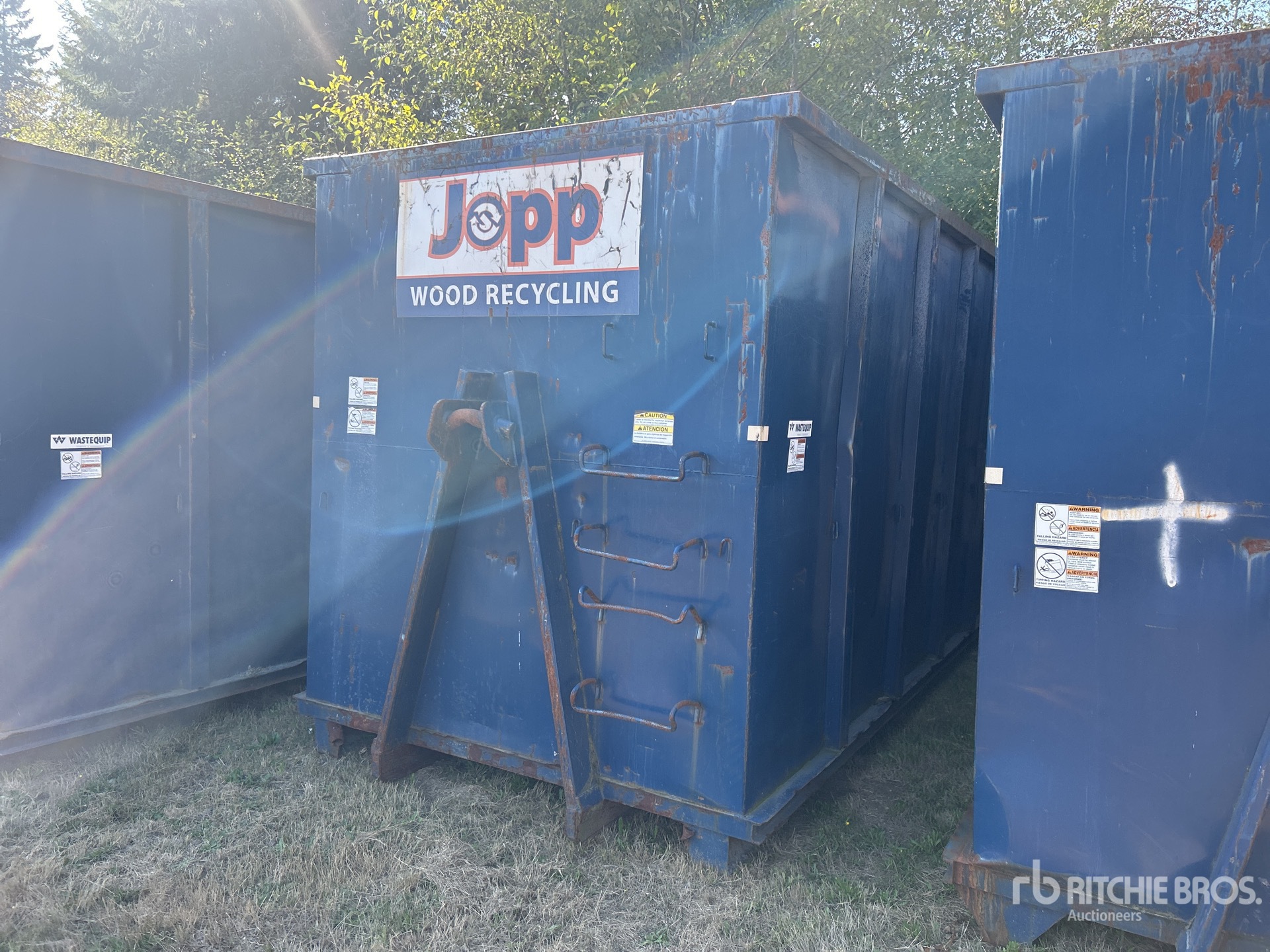 Roll-Off Container