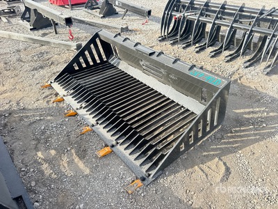 2025 GIYI GY-RB66 66 in Rock Pala para Minicargadora (Unused)