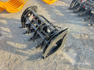 2025 GIYI GY-MCLG60 42 in Mini Log Garfio para minicargadora (Unused)