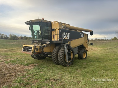 2001 Cat Lexion 460 Combine Harvester