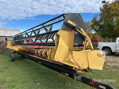 Cat 30 ft Flex Combine Header