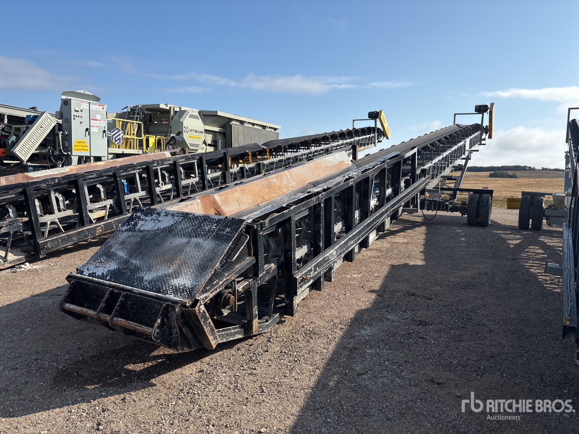 2013 WRT 36 in x 76 ft Portable Radial Stacking Conveyor