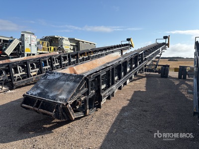 2013 WRT 36 in x 76 ft Portable Radial Stacking Conveyor