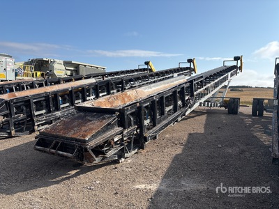 2013 WRT 36 in x 76 ft Portable Radial Stacking Conveyor