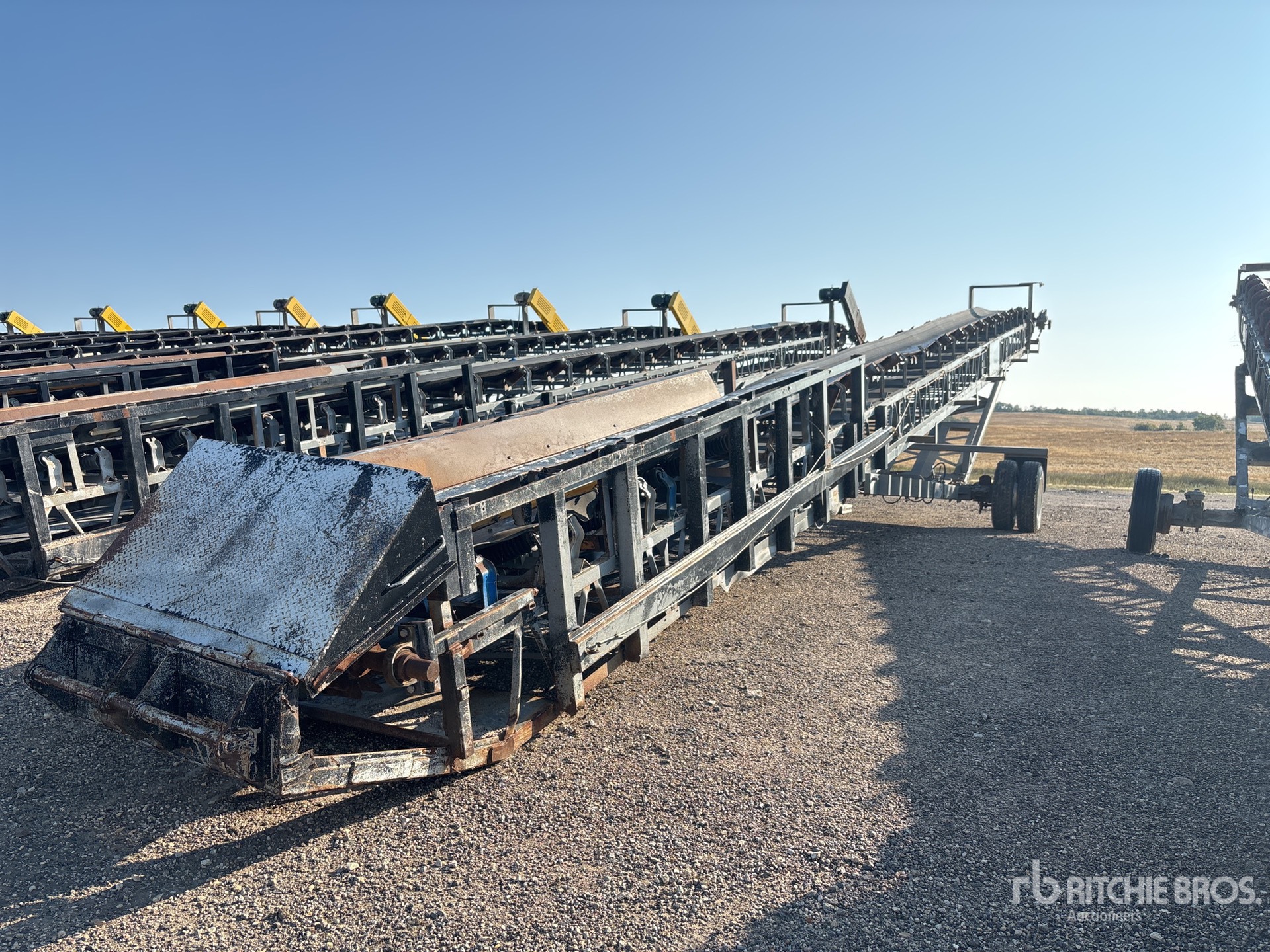 2009 WRT 36 in x 76 ft Portable Radial Stacking Conveyor