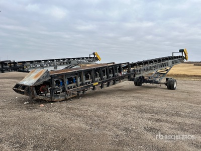 2008 WRT 36 in x 76 ft Portable Radial Stacking Conveyor