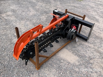 2025 GIYI D39 39 in Zanjadora para Minicargador (Sin Usar) / Zanjadora para minicargadora (Unused)