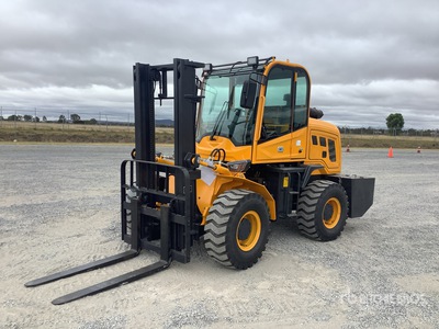 2025 SDLOOL SL-TR35 7700 lb 4x4 Montacargas Todo Terreno (Sin Usar) / Rough Terrain Forklift (Unused)