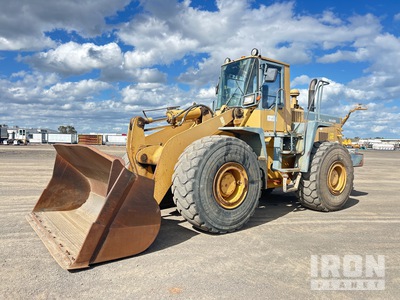 1997 Komatsu WA420-3A Pala Cargadora
