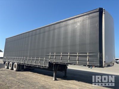 2004 MaxiTrans 13.2 m Tri/A Step Deck Remorque pour rideaux latéraux