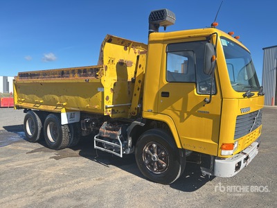 1991 Volvo FL7 6x4 T/A Dump Truck