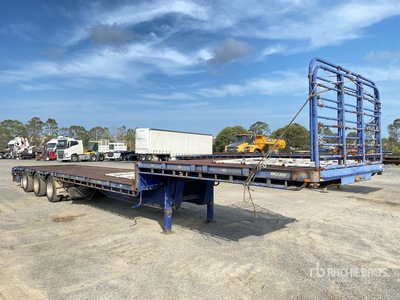 2007 Moore 14.4 m Tri/A Step Deck Trailer