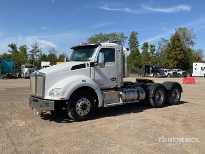 2018 Kenworth T880 6x4 تراكتور شاحنة نهارية (ثنائية المحور)
