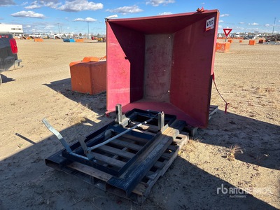 5 ft 4 in x 4 ft 8 in Self-Dumping Hopper
